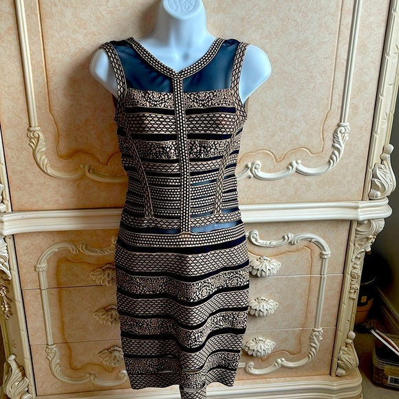 Dress 🤎🤍🩶 - Picture 2 of 7